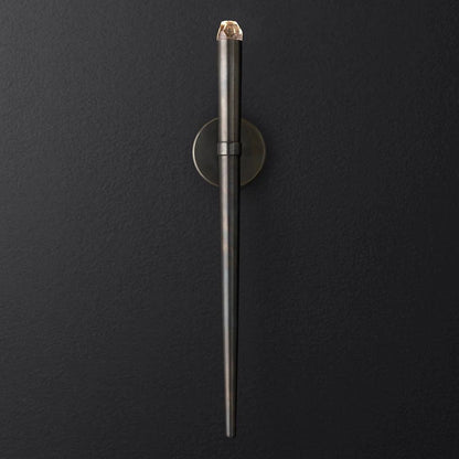 Applique murale LED conique en laiton, 15 po, liseuse verticale, éclairage de chevet et de couloir, luminaire moderne minimaliste en métal pour chambre à coucher