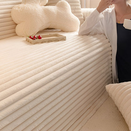 Protège-canapé VelvetRib - Microfibre pelucheuse, confort matelassé