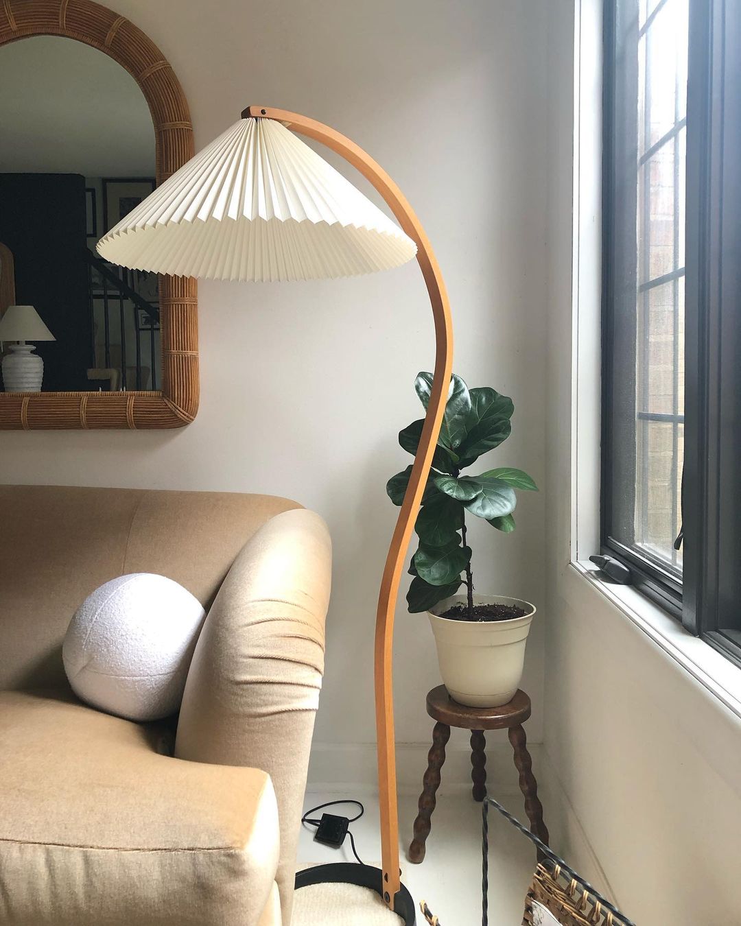 Arched Wood Reading Lamp with Fabric Shade 59 in Tall Modern Over-Sofa Light Natural Finish for Living Rooms Bedrooms Minimalist Standing La