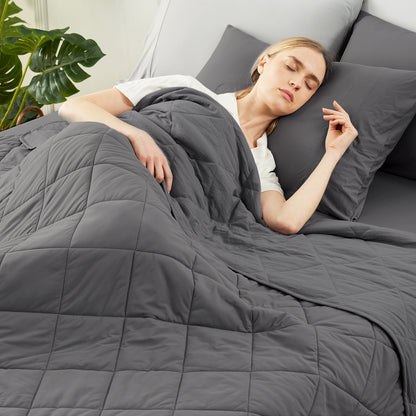 Chill Comfort | Couverture rafraîchissante pour lit avec tissu japonais avancé | Conception double face pour les dormeurs ayant chaud