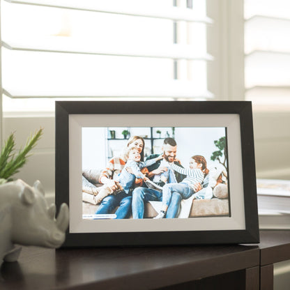 Connected Memories | Digital Photo Frame with 32GB Storage & Easy Setup | Perfect for Sharing Memories Instantly