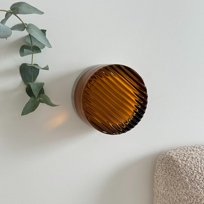 Contemporary Wall Sconce Light with Integrated LED & Sleek Glass Design for Modern Interiors
