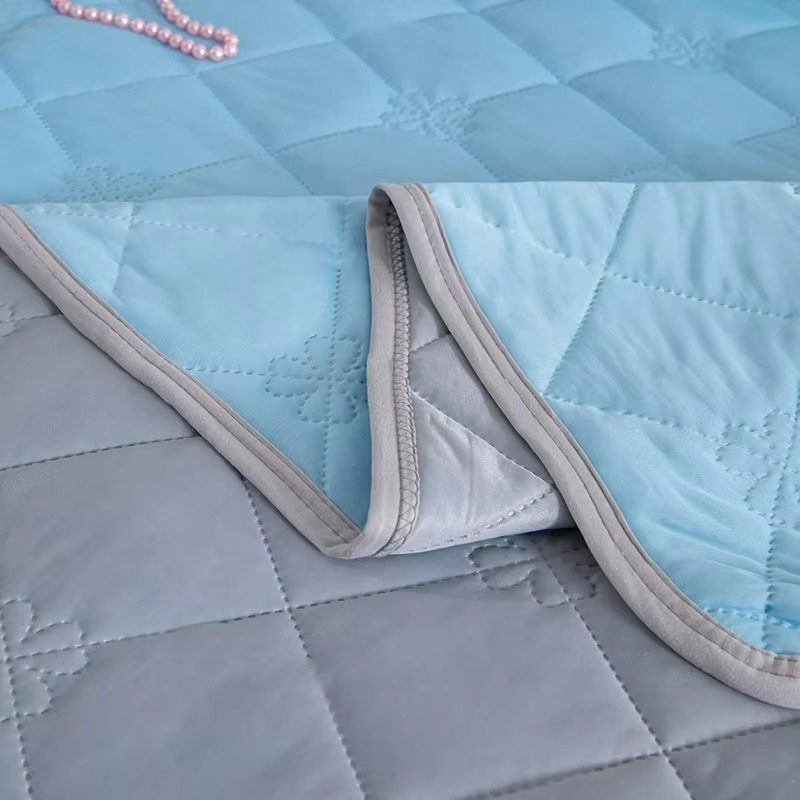 Ortekor Cooling Summer Comforter with Dual-Sided Fabric | Breathable & Soft for Ultimate Comfort