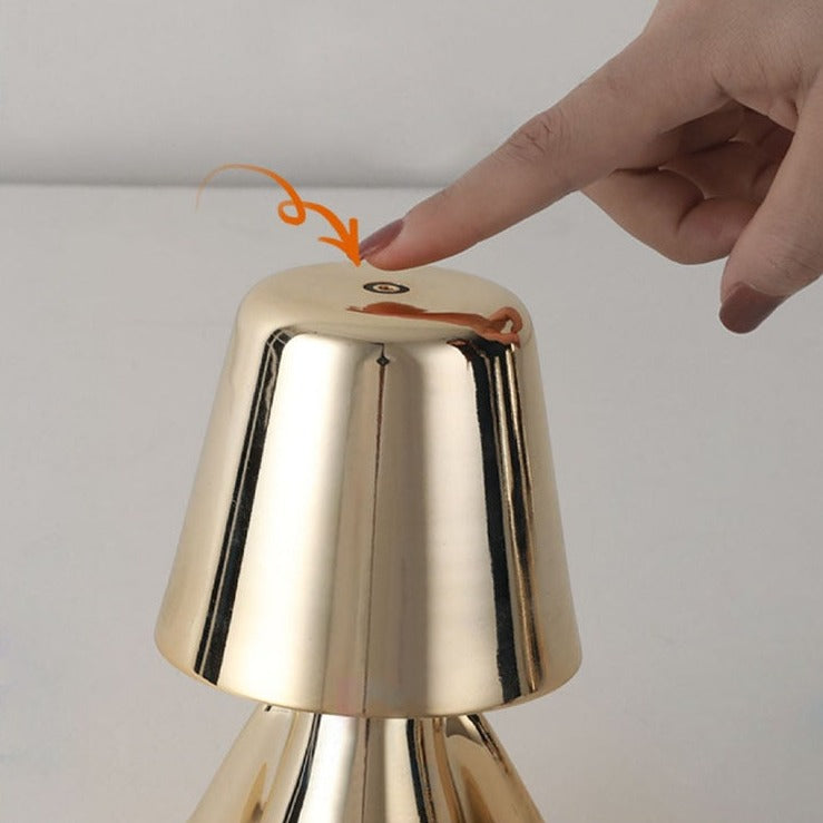 Cordless Table Lamp with Dimmable LED Light – 6,69 inches Height, Perfect for Bedside or Desk
