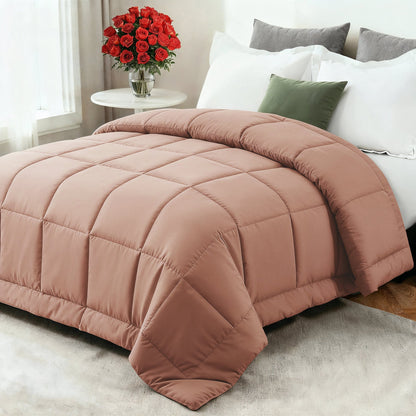 Confort douillet | Couette en duvet toutes saisons avec garnissage en fibres ultra-douces | Conception respirante pour un sommeil idéal toute l'année