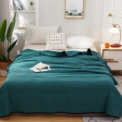 Cozy Comfort | Lightweight All-Season Quilt for Double Bed with Breathable Design | Versatile Bedding Solution
