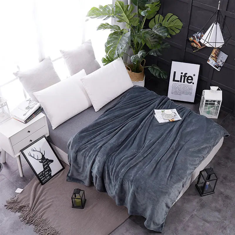 Cozy Fleece Blanket | Extra Soft Plush Material for Year-Round Comfort
