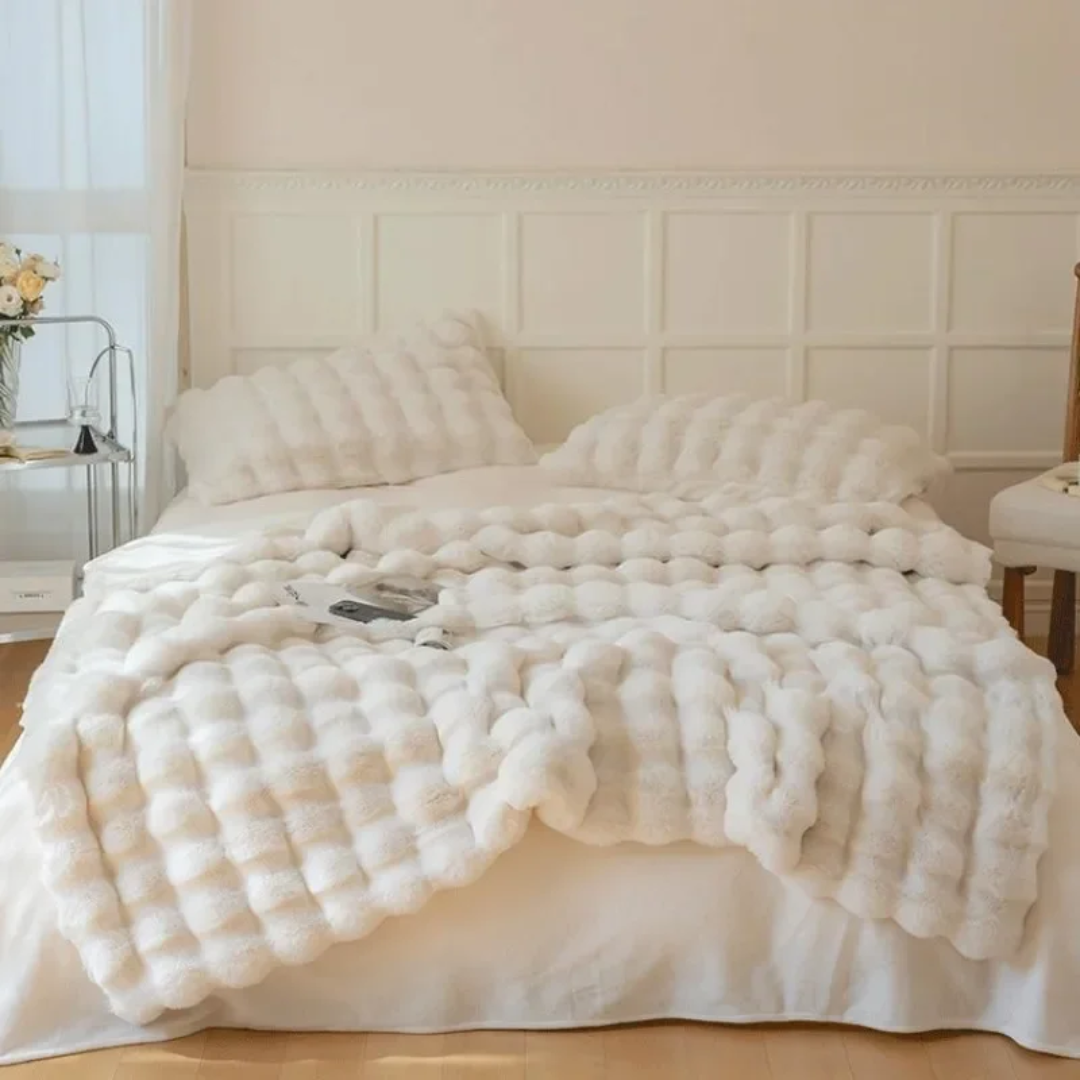 Cozy Plaid Blanket with Sleeves – Soft, Warm, Perfect for Sofa and Bed
