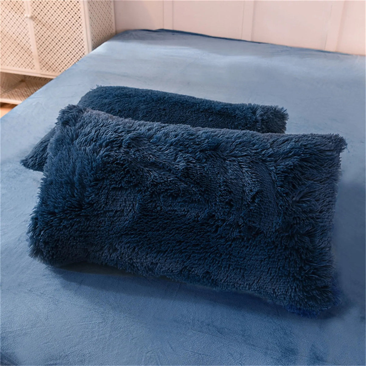 Parure de lit en peluche douillette Ortekor | Literie réversible en fausse fourrure et velours pour un confort ultime