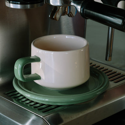 Service à thé/café en porcelaine avec assiette, ensemble deux pièces pour le petit-déjeuner, idéal pour la routine matinale ou comme cadeau pour les amateurs de café