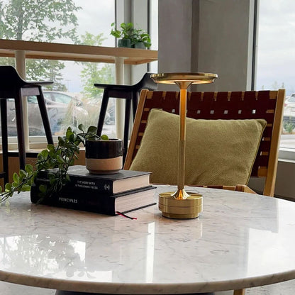 DIMAVIA – LED Table Lamp for Adjustable Ambient Glow