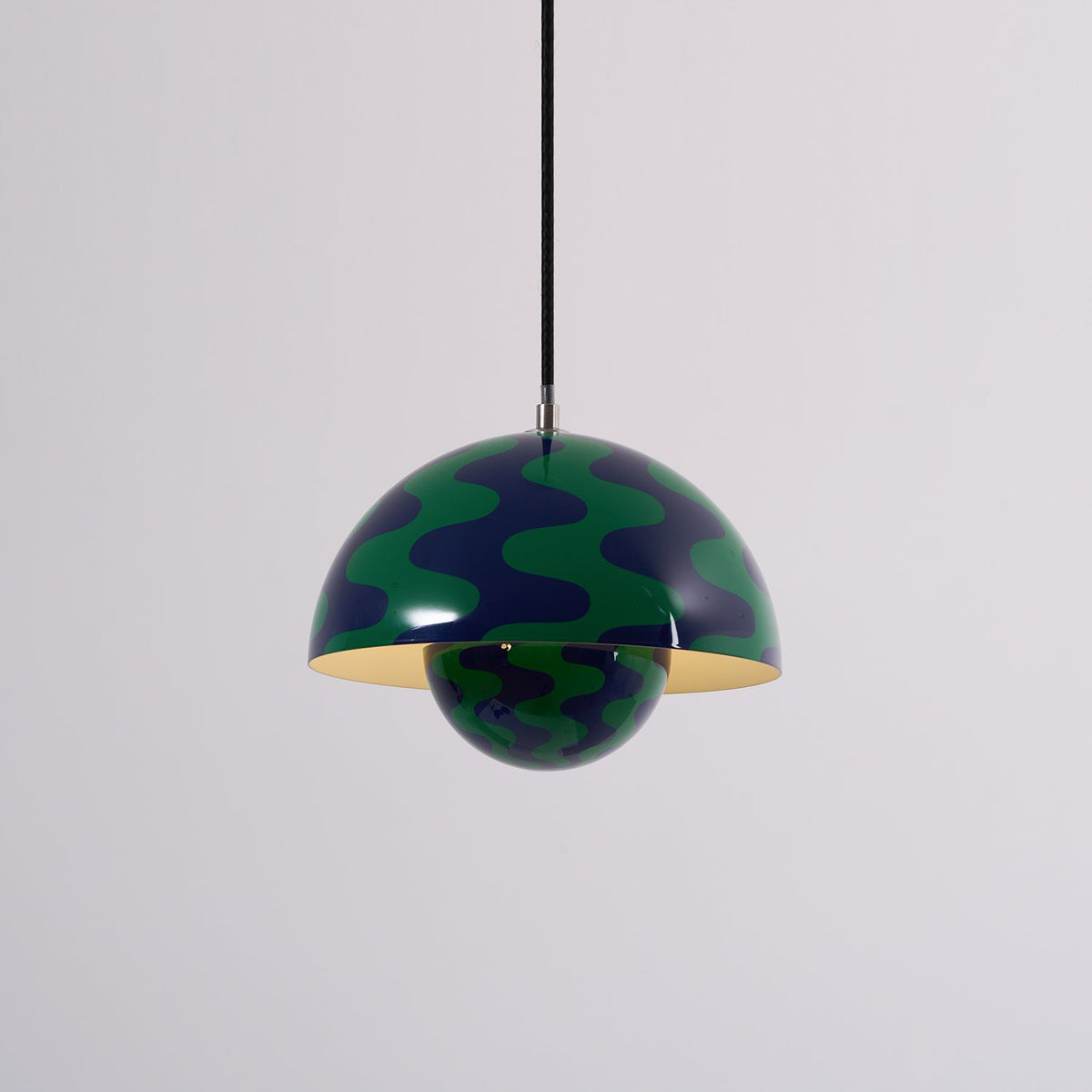 Geometric Aluminum Hanging Fixture 9 Inch Matte Modern Overhead Illumination for Kitchen Dining Room Entry