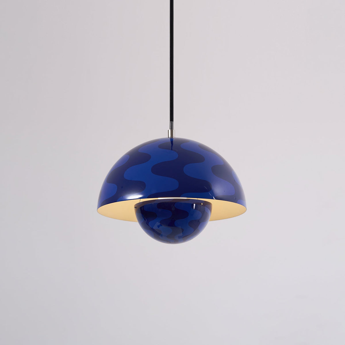 Geometric Aluminum Hanging Fixture 9 Inch Matte Modern Overhead Illumination for Kitchen Dining Room Entry
