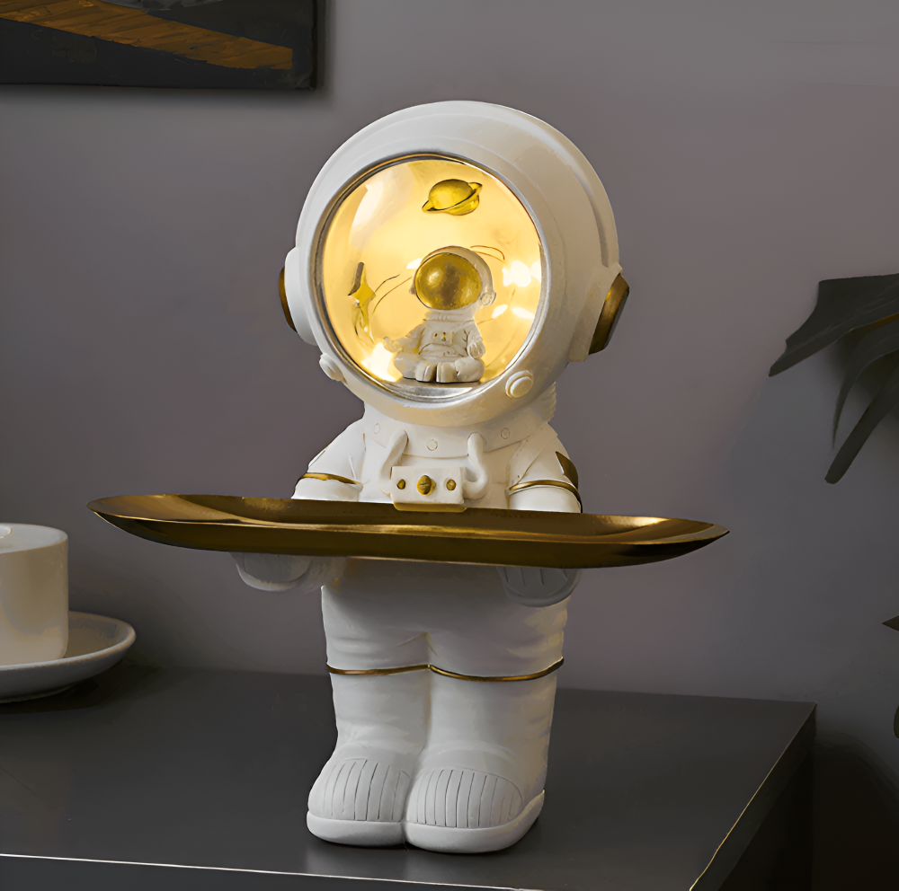 Decorative Astronaut Tray with LED Light – Stylish Storage Solution for Keys and Accessories