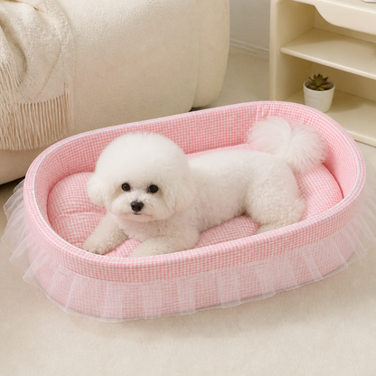 Ortekor Polyester Plush & Lace-Trimmed Pet Bed