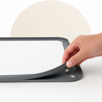 Ortekor Silicone Raised-Edge Non-Slip Pee Pad Holder (Corner Snaps)