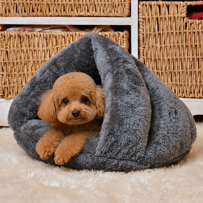 Ortekor Thick Plush & Insulated Triangle Kennel Mat