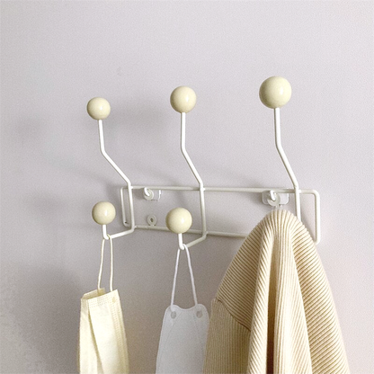 Porte-manteau mural en métal pour entrée – Design à double crochet avec boutons brillants pour manteaux, sacs et chapeaux – Organisateur compact gain de place pour couloir