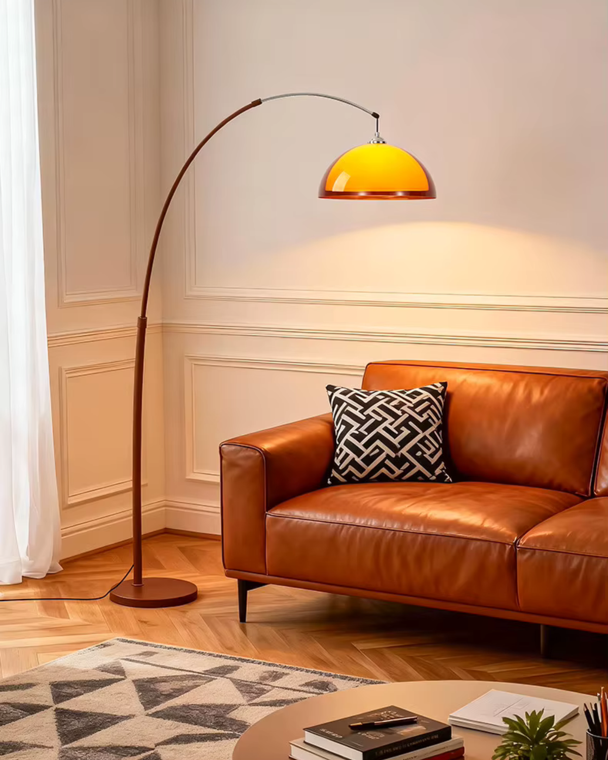 Lampadaire arc élégant | Design moderne avec abat-jour dôme chaleureux pour une ambiance cosy