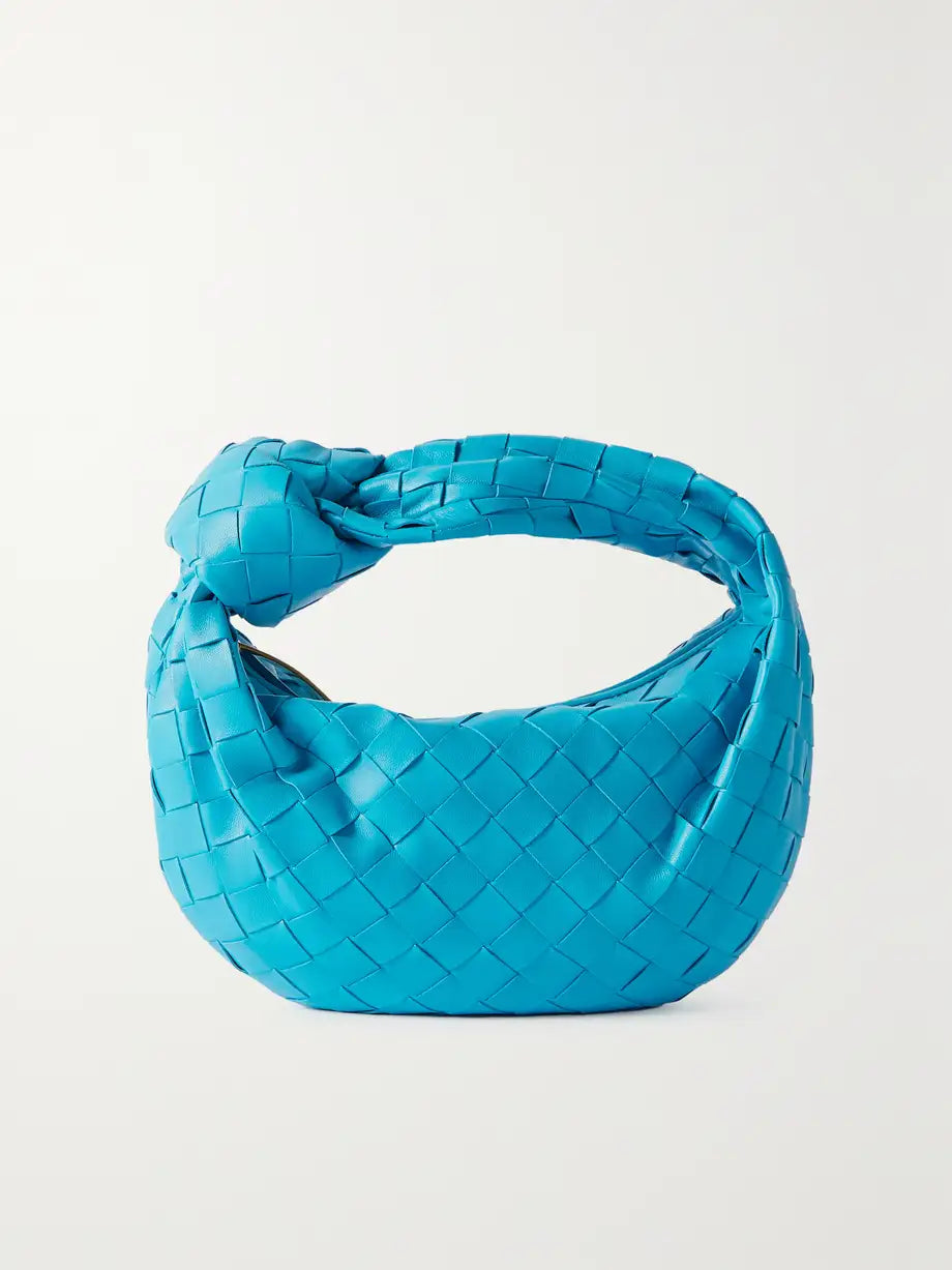Elegant Leather Handbag | Timeless Italian Design with Organized Interior | Chic Accessory for Everyday Elegance