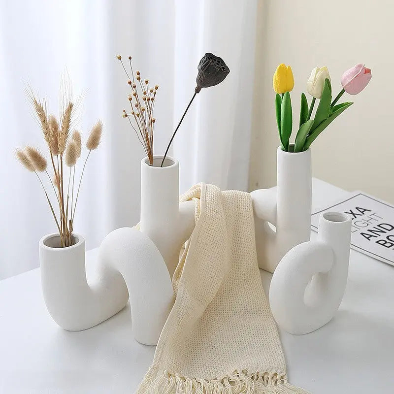 Vase décoratif élégant en porcelaine avec finition artisanale | Centre de table minimaliste pour compositions florales