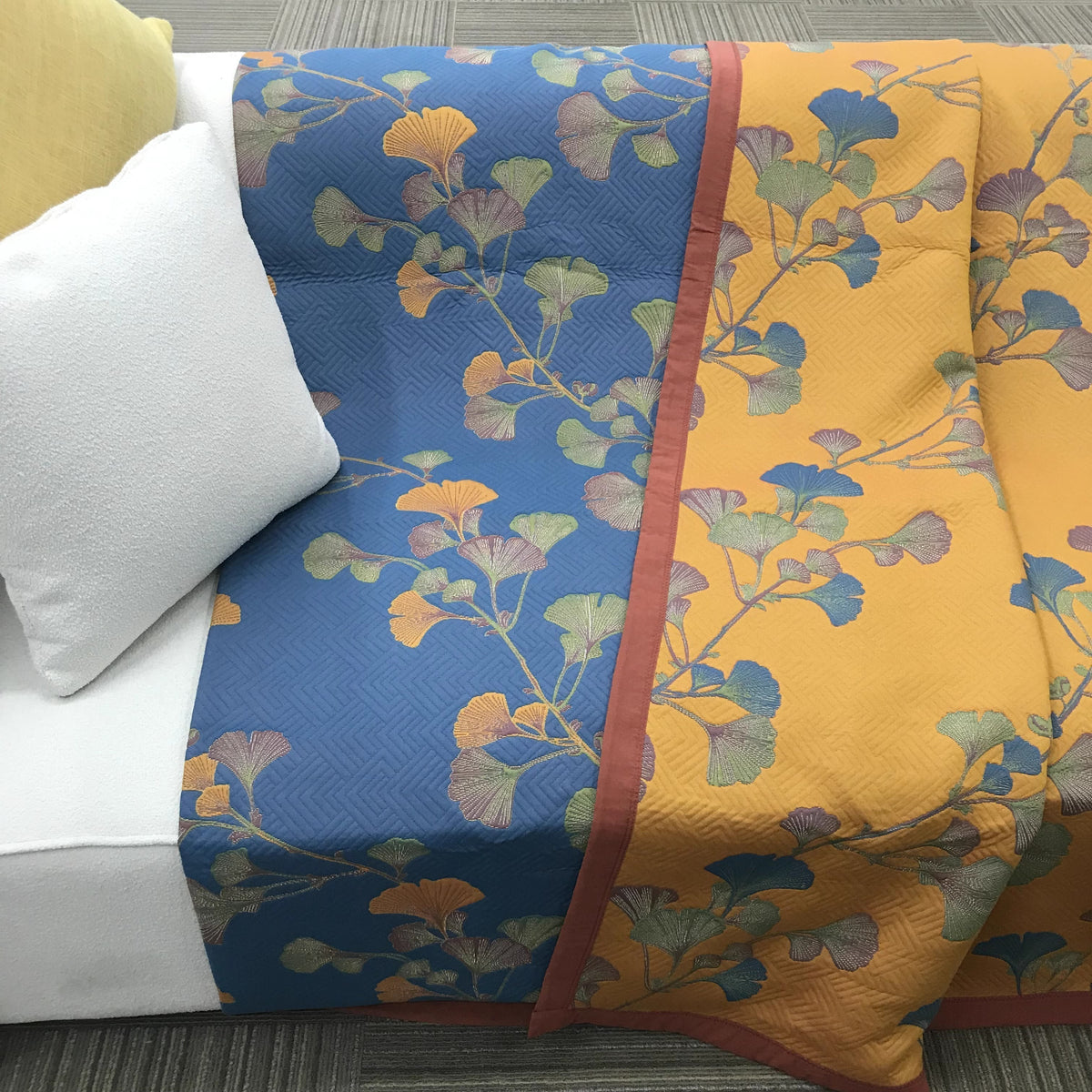 Couvre-lit jacquard réversible élégant au confort luxueux | Design stylé pour la décoration intérieure