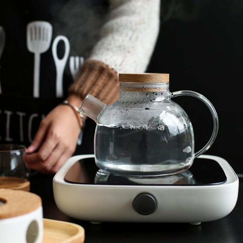 Service à thé élégant de style scandinave avec plateau en chêne et chauffe-théière | Service à thé pour adultes, idéal pour les boissons chaudes et froides
