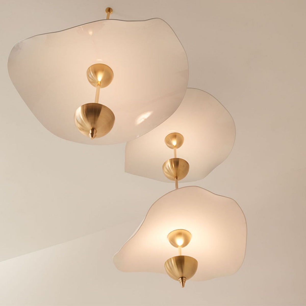LED Pendant Light Fixture Gold Finish 16-24 in Hanging Chandelier for Kitchen Island Dining Room Living Room with Adjustable Rod Three Color