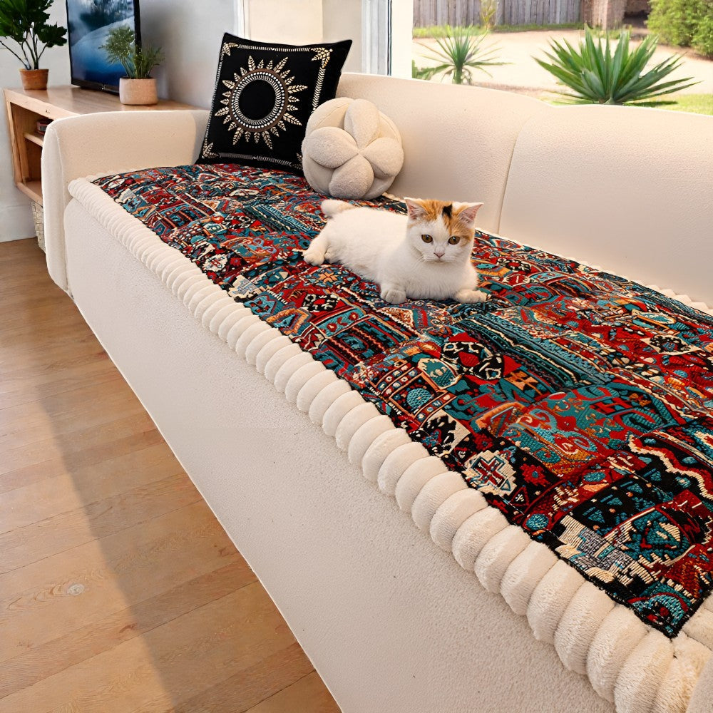 Housse de canapé Elysian - Microfibre matelassée, motif ethnique, antidérapante