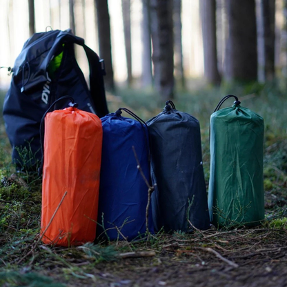 Tapis de couchage de camping léger avec pompe intégrée