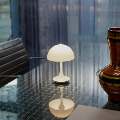 Lampe de table sans fil mince contemporaine