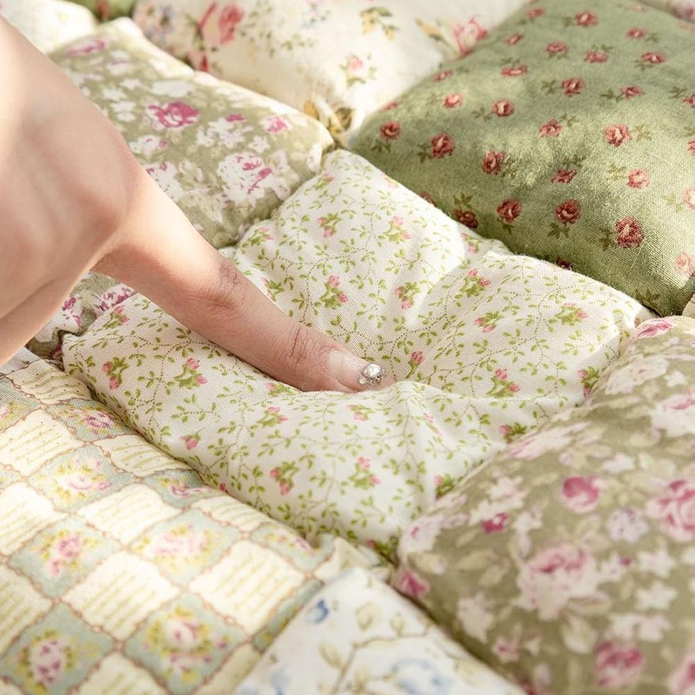 Flora Sofa Cover - Microfiber Blend, Cozy Floral Design