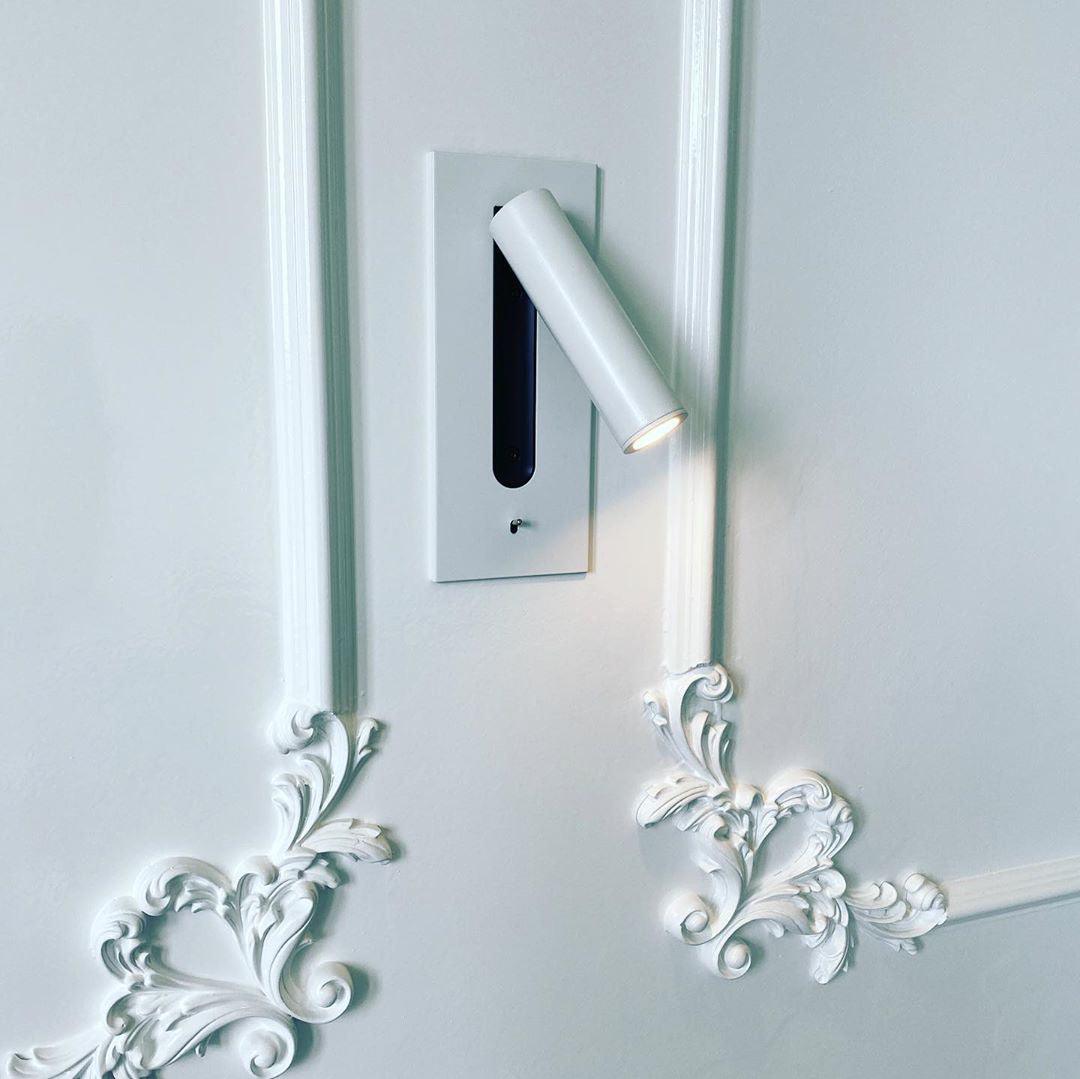 Applique murale industrielle avec LED intégrée et interrupteur à bascule – Luminaire en aluminium pour salon, couloir, chambre et bureau