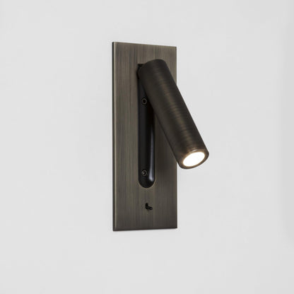Applique murale industrielle avec LED intégrée et interrupteur à bascule – Luminaire en aluminium pour salon, couloir, chambre et bureau