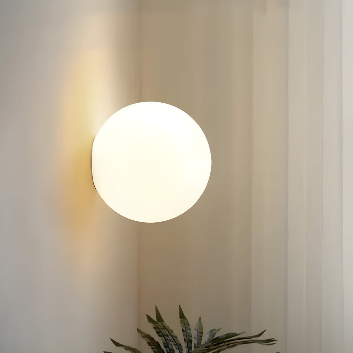 Applique sphérique avec abat-jour finition mate pour pièces de taille moyenne – Douille E27 – Design minimaliste moderne pour chambres, entrées et salons