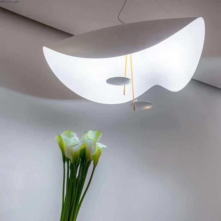 Contemporary Leaf-Motif Flush Mount Ceiling Light Metal Fixture Black Gold White Finish for Living Room Bedroom Dining Room Modern Home