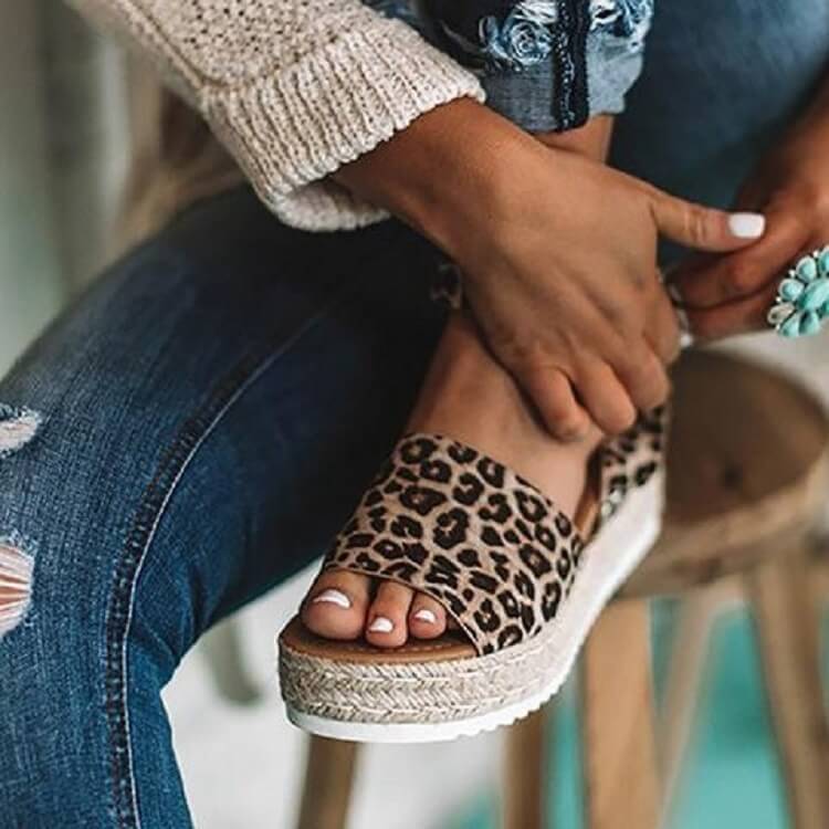 Women's Ankle Strap Platform Wedge Sandals Open Toe Buckle Shoes for Summer Casual Wear