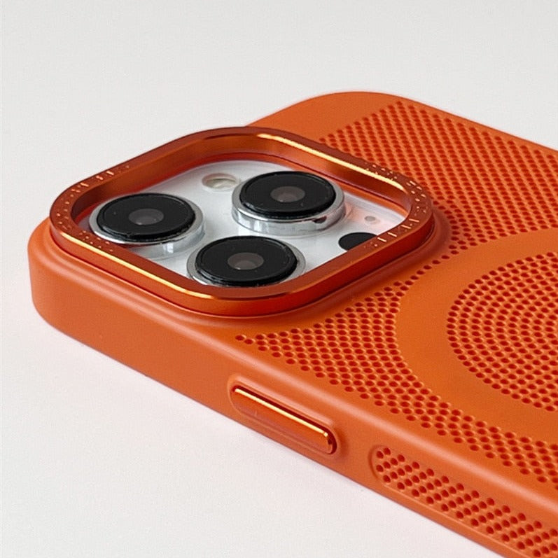 Cooling iPhone Case with MagSafe – Raised Edge Protection for Camera & Screen – Shock-Absorbing TPU Design for Daily Use