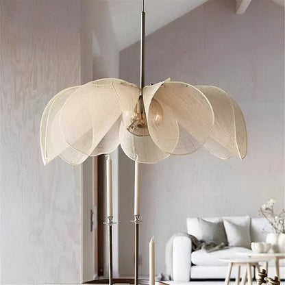 Floral Pendant Lamp – Adjustable Lighting, Elegant Design