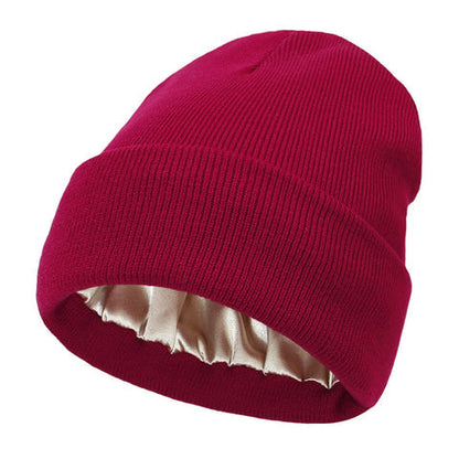 Silk-Lined Winter Beanie for Women – Protects Hair from Frizz, Static & Cold – Soft Wool Hat with Smooth Interior Lining for Everyday Wear