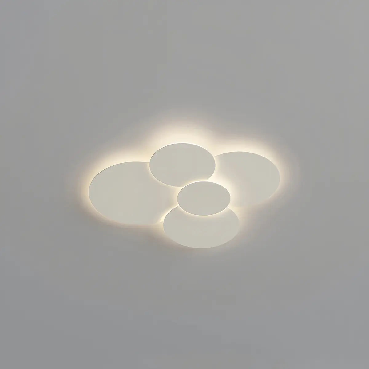 Plafonnier LED plat à disque superposé avec télécommande – Température de couleur et intensité réglables pour chambre, salle de bain, salon – Contour blanc
