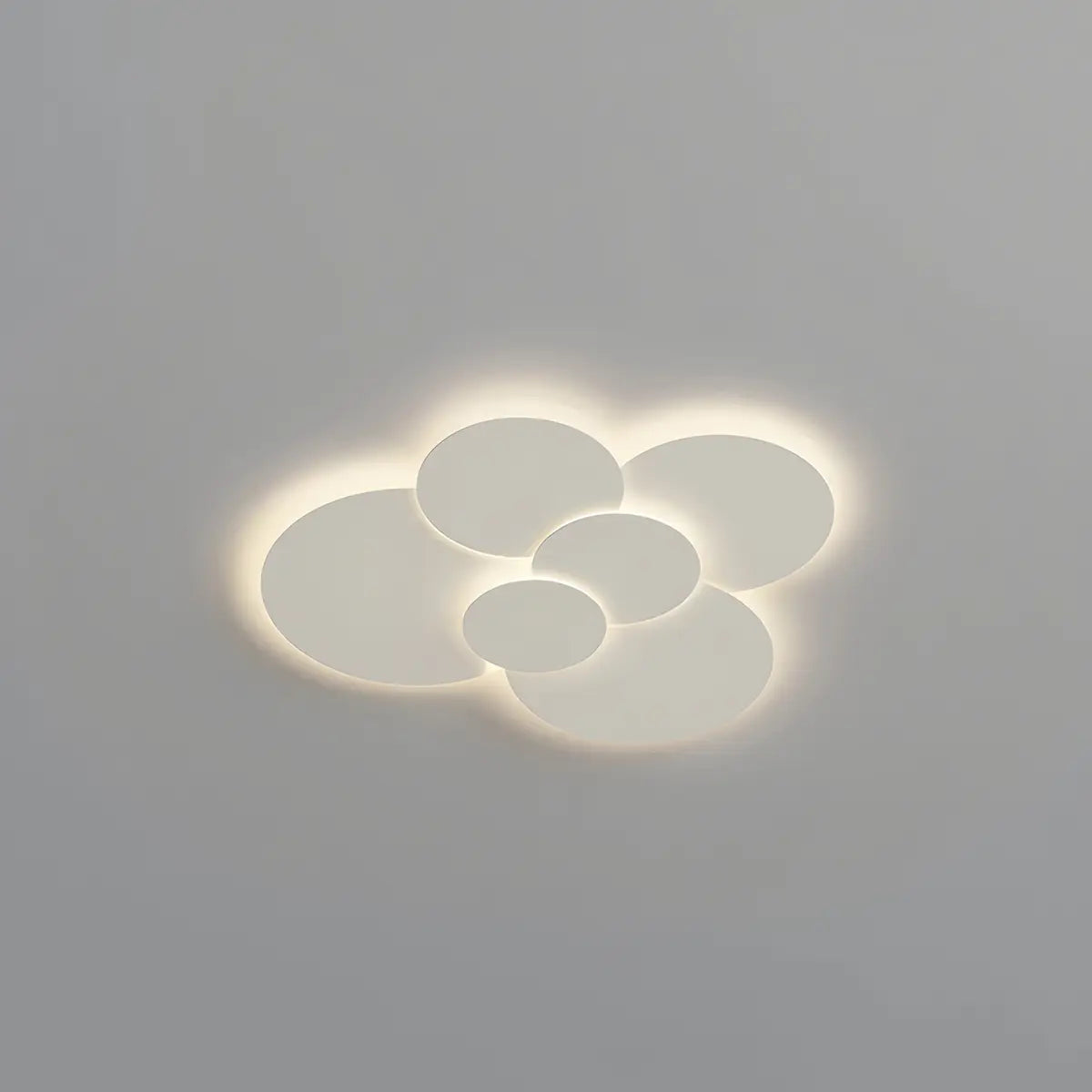 Plafonnier LED plat à disque superposé avec télécommande – Température de couleur et intensité réglables pour chambre, salle de bain, salon – Contour blanc
