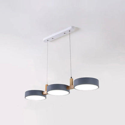 Plafonnier à trois abat-jours pour îlot de cuisine et salle à manger – Luminaire de 30 pouces en matériaux mixtes avec cordons réglables et design discret pour