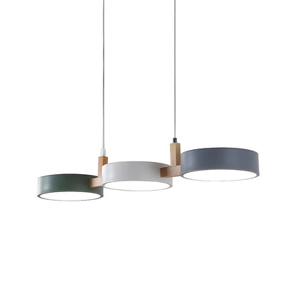 Plafonnier à trois abat-jours pour îlot de cuisine et salle à manger – Luminaire de 30 pouces en matériaux mixtes avec cordons réglables et design discret pour