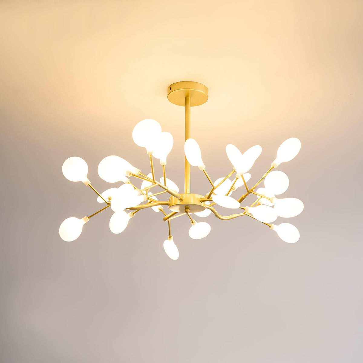 Lustre LED à branches, doré et acrylique, luminaire moderne à bras multiples pour salle à manger, salon, chambre, éclairage réglable