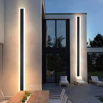 Weather-Resistant LED Outdoor Wall Light with Acrylic Panel for Entryway & Patio
