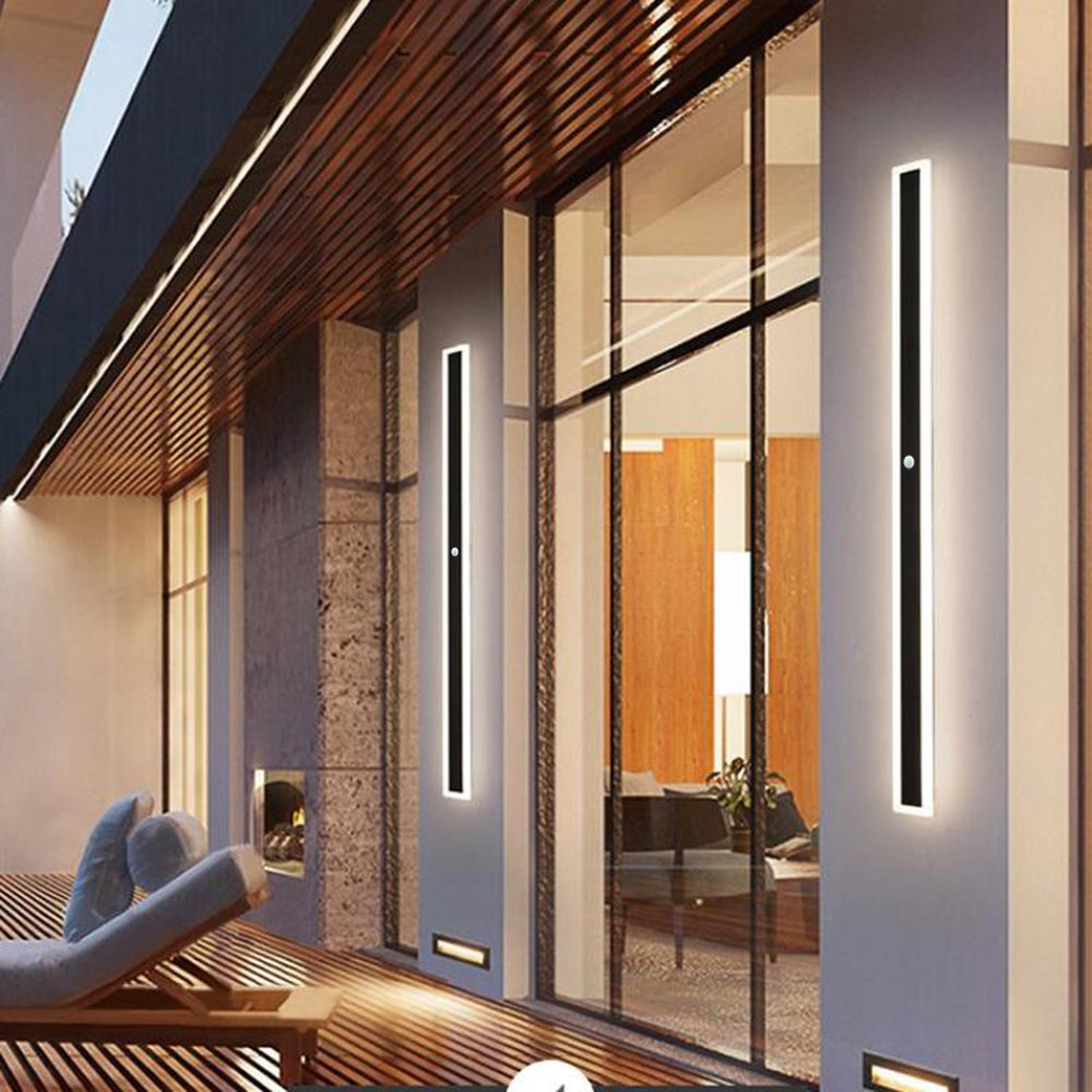 Weather-Resistant LED Outdoor Wall Light with Acrylic Panel for Entryway & Patio