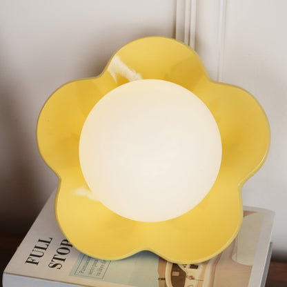 Flower-Shaped Resin Wall Sconce with Frosted Glass Shade – LED G9 Socket, Playful Modern Decor for Bedroom, Nursery & Living Room