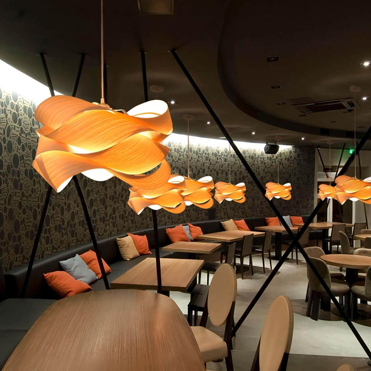 Suspension lumineuse avec abat-jour effet bois pour îlot de cuisine, salle à manger ou chambre, cordon réglable, luminaire moderne style ferme, lumière chaleureuse, culot E26