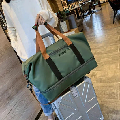 Sac de sport en cuir déperlant avec compartiment étanche et rangement pour chaussures